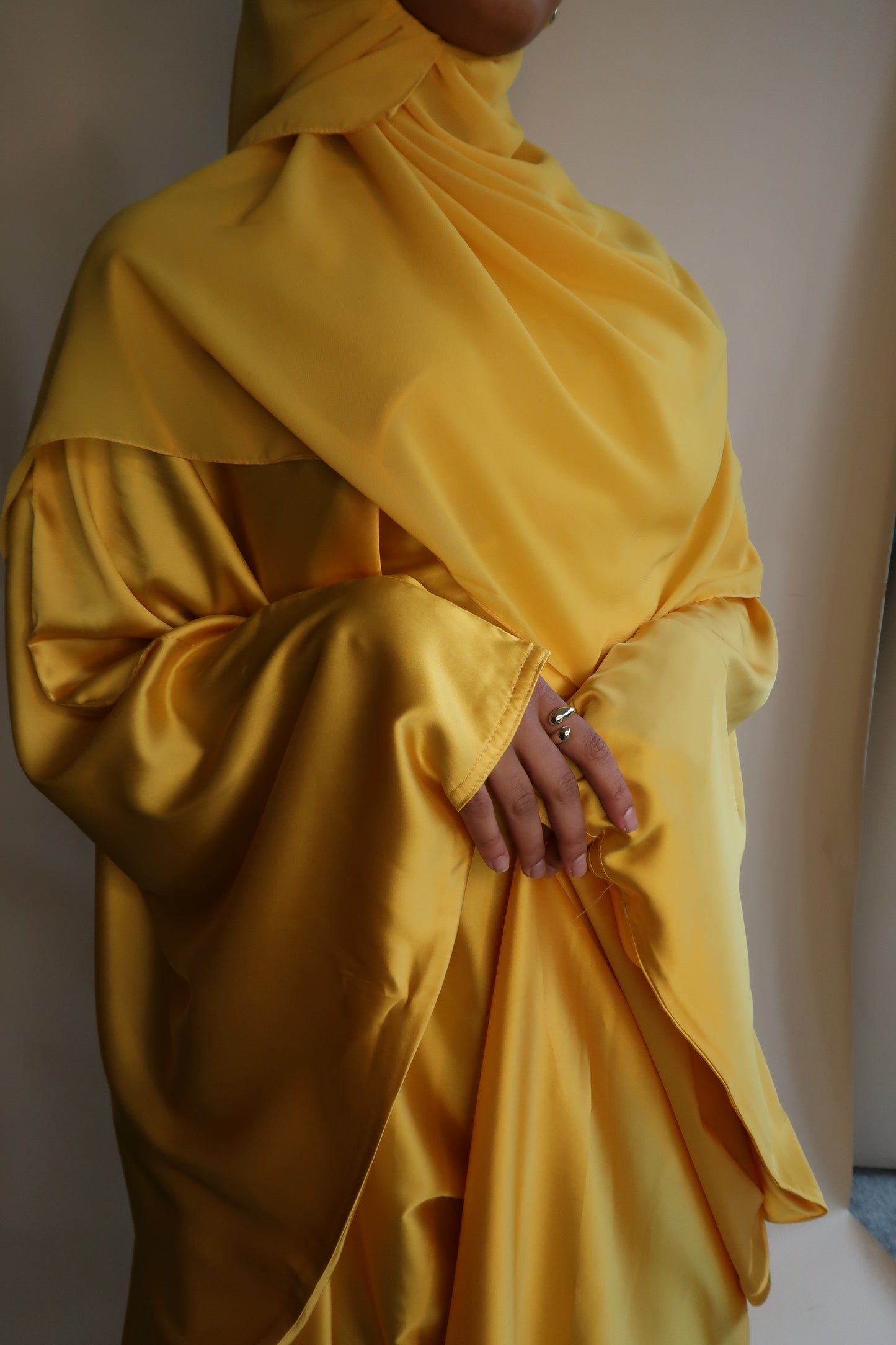 M A Y M U N A | mustard