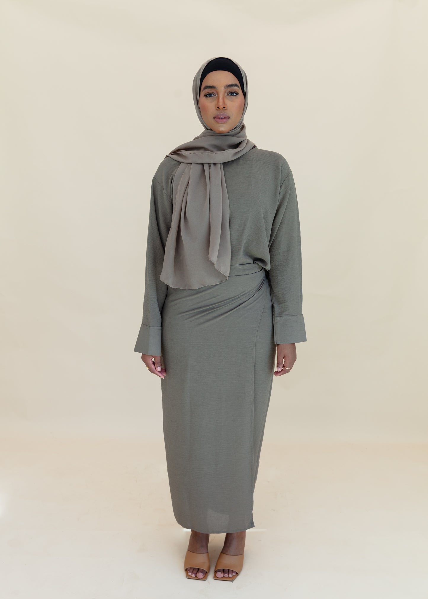 M A Y S O O N | dusty khaki