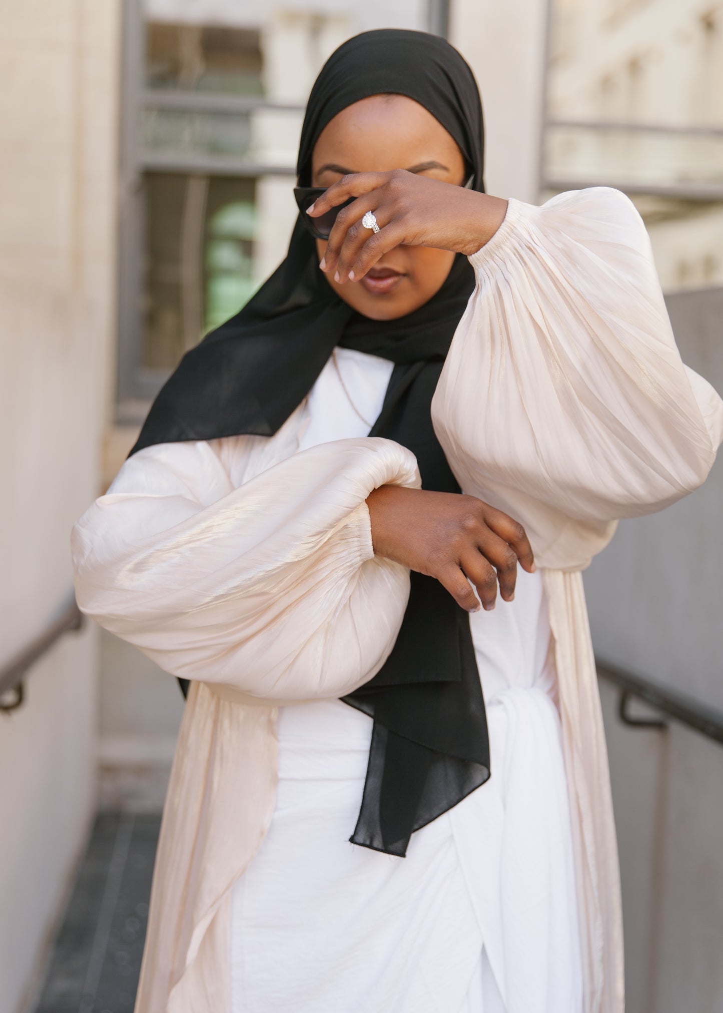 M A Y A A  | white